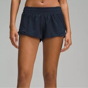 Lululemon True Navy Hotty Hot Low-Rise Lined Short 2.5" Size 4